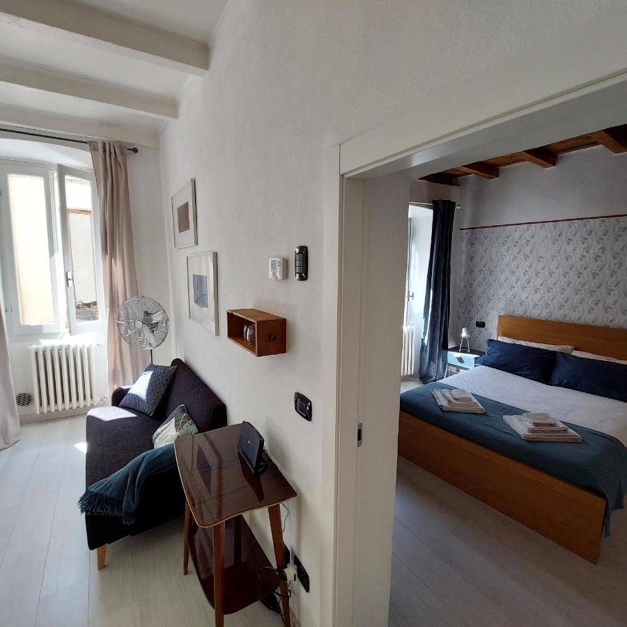 Anju D'Oro & Azzurro - Charming Apartments Lesa Esterno foto